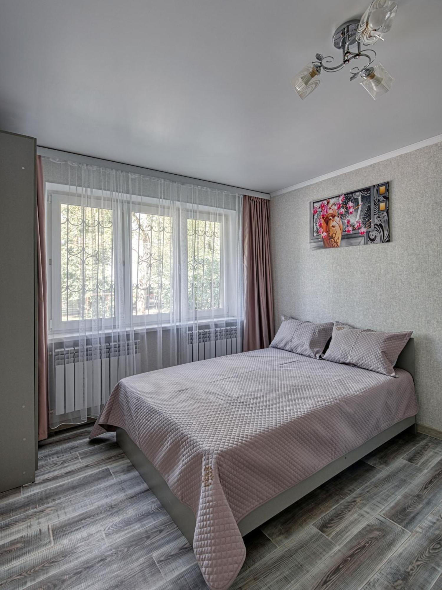 Aparthotel Апарт 33 Almaty Exterior foto